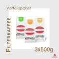 Weiße Kaffeetüten des Cuxhavener Kaffeeroesters eingebunden in Werbung für Filterkaffee Vorteilspaket 3x500g